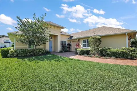 39504 Hillrise Ln, Lady Lake, FL 32159