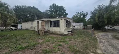 4634 Sunnyside Dr, Fruitland Park, FL 34731