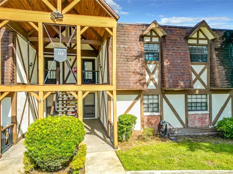 500 Newell Hill Rd #113D, Leesburg, FL 34748