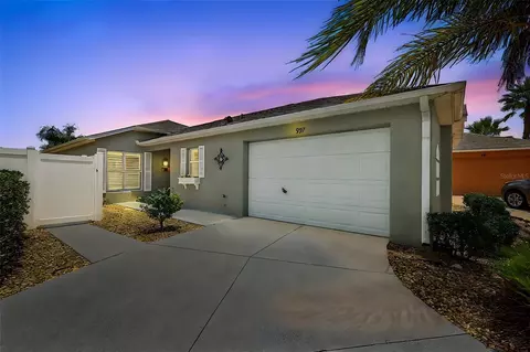 997 Oscar Ln, The Villages, FL 32162