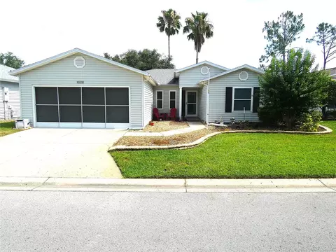 751 Old Oaks Ln, Leesburg, FL 34748