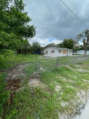 11626 Fairmont Ave, Leesburg, FL 34788