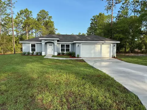 8126 N Janeaux Dr, Dunnellon, FL 34434