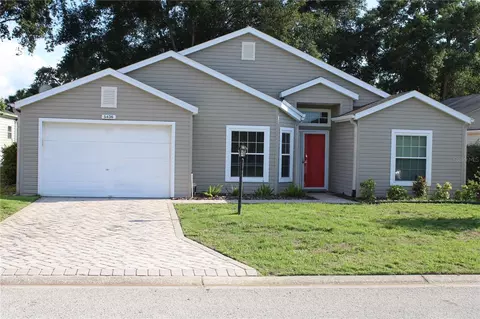 5436 Astor St, Leesburg, FL 34748