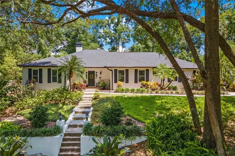 2214 Dogwood Cir, Mount Dora, FL 32757