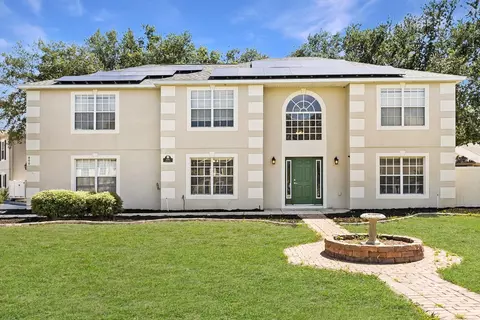 800 Daybreak Dr, Fruitland Park, FL 34731