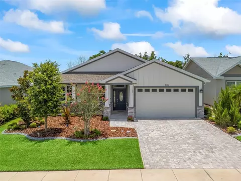 5019 NE 125th Loop, Oxford, FL 34484