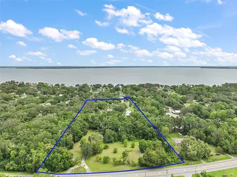 27113 Robertson Rd, Yalaha, FL 34797