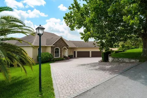 18008 Victorian Dr, Clermont, FL 34715