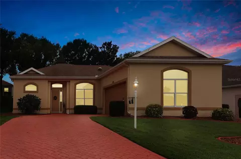 5008 Sawgrass Lake Cir, Leesburg, FL 34748