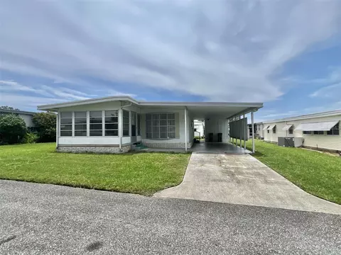112 Caladium St, Leesburg, FL 34748