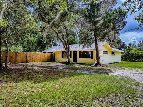 6731 Lake Griffin Rd, Lady Lake, FL 32159
