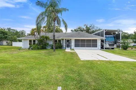 135 N James Pl, Groveland, FL 34736