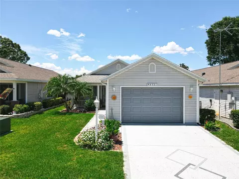 4521 Eaglewood Dr, Leesburg, FL 34748