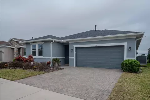 525 Narrow View Ln, Groveland, FL 34736