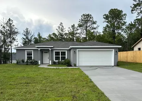 2587 W Fairtree Ln, Dunnellon, FL 34434