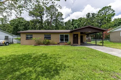 1415 Braebury Dr, Leesburg, FL 34748