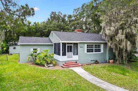 601 S 12th St, Leesburg, FL 34748