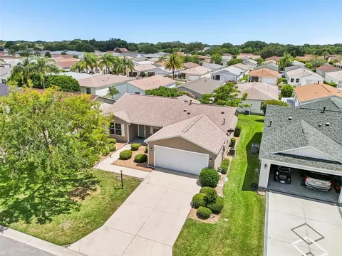 2746 Edwards Ln, The Villages, FL 32162