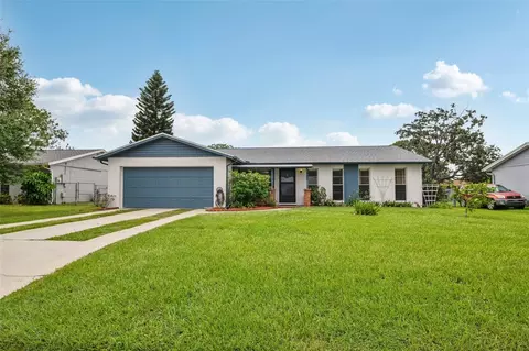 550 Floral Dr, Kissimmee, FL 34743