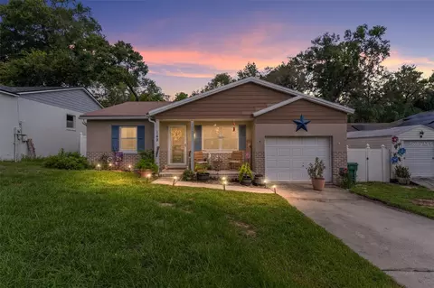 149 Shiloh Ave, Lady Lake, FL 32159