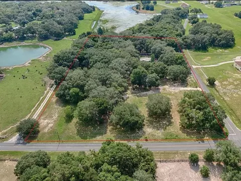 15611 SE 175th St, Weirsdale, FL 32195