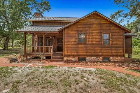 42328 Dogwood Ave, Deland, FL 32720