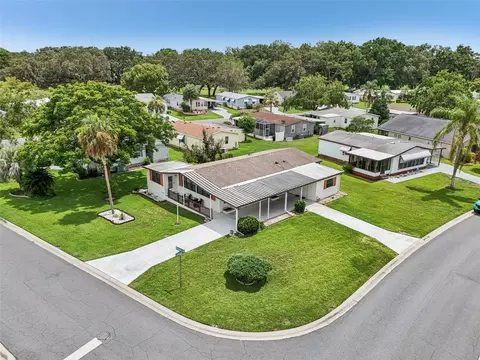 1802 Petunia Ln, The Villages, FL 32159