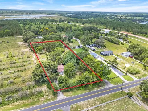 9404 Lakeshore Dr, Clermont, FL 34711