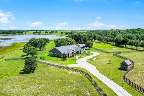 19435 Villa City Rd, Groveland, FL 34736