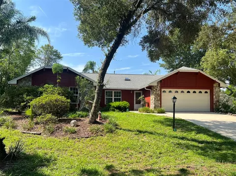 825 N 3rd Ave, Deltona, FL 32725