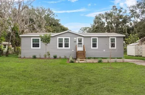 2463 Wildwood Dr, Mims, FL 32754