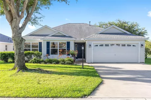 914 Chappells Dr, The Villages, FL 32162