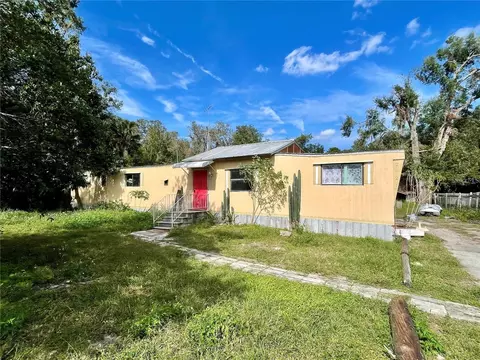 2821 Bates Ave, Eustis, FL 32726 photo 1