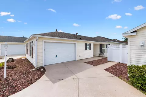 966 Tanglewood Pl, The Villages, FL 32162