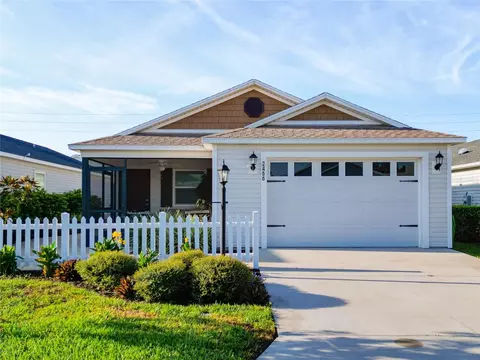 2466 Soper St, The Villages, FL 32163