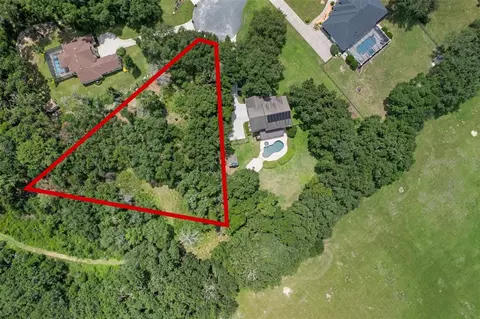 1300 Otters View Ct, Fruitland Park, FL 34731