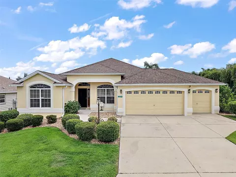 1637 Mount Croghan Trl, The Villages, FL 32162