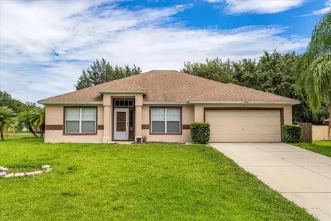 2235 Lake Pointe Cir, Leesburg, FL 34748