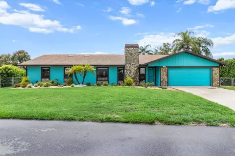 121 SE 2nd Ave, Crystal River, FL 34429