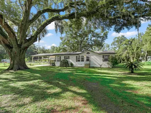 2199 E C 48, Bushnell, FL 33513