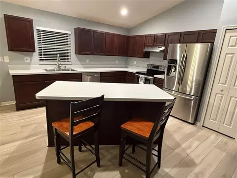 Kitchen - 5041 Pine Needle Dr, Mascotte, FL 34753 photo 2 of 2