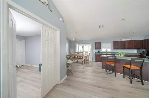 Entry Way - 5041 Pine Needle Dr, Mascotte, FL 34753 photo 1 of 2