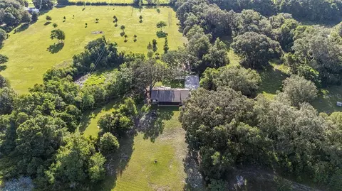 15992 SE 156th Place Rd, Weirsdale, FL 32195