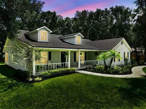 30642 Prestwick Ave, Sorrento, FL 32776