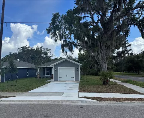 833 E Clifford Ave, Eustis, FL 32726