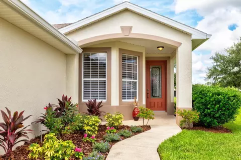 27119 Nostalgia Dr, Leesburg, FL 34748