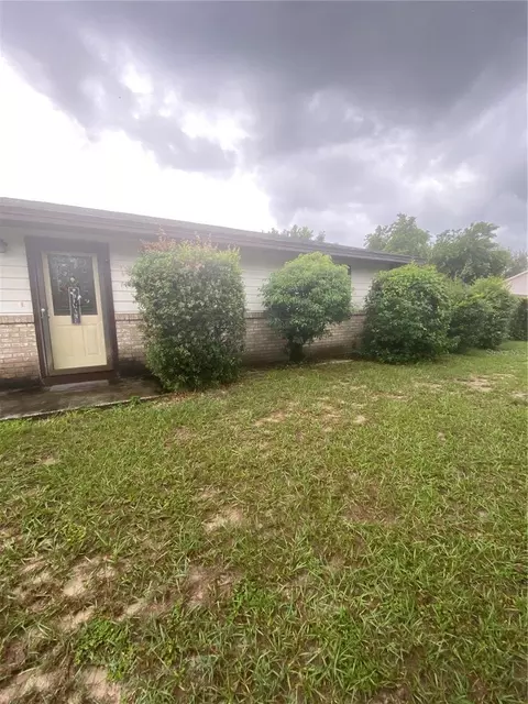 10834 Moore St, Leesburg, FL 34788