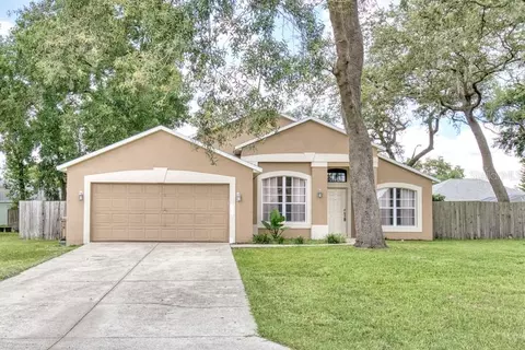 10205 Spring Moss Ave, Clermont, FL 34711