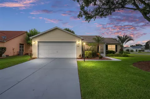 647 San Pedro Dr, The Villages, FL 32159